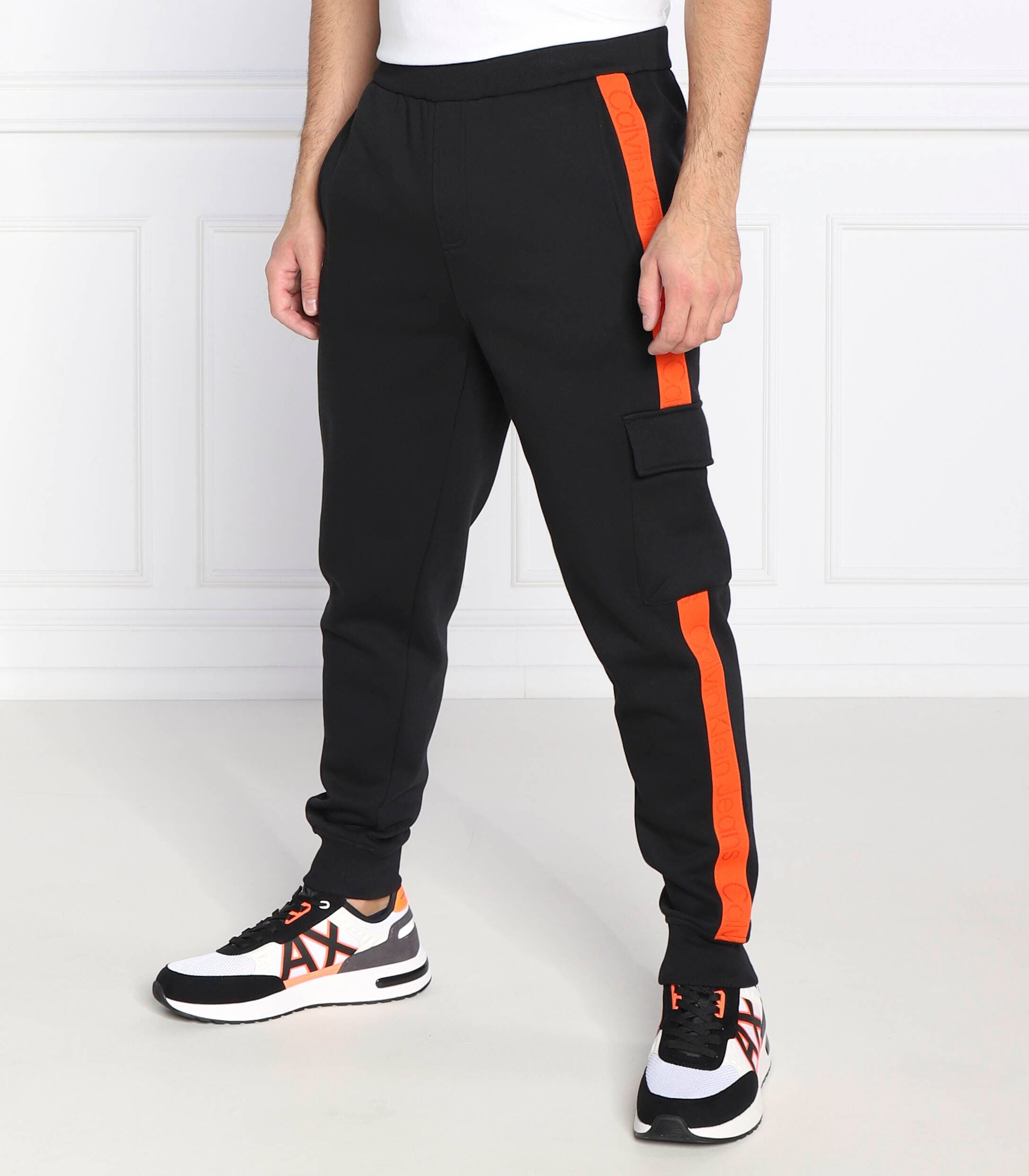 Calvin Klein Men's Logo Tape Sweatpants, Black